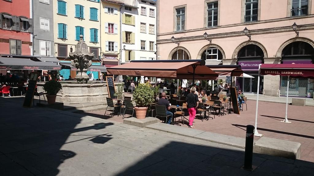 Espace Grenouillit Le Puy En Velay Le Puy-en-Velay Exterior foto